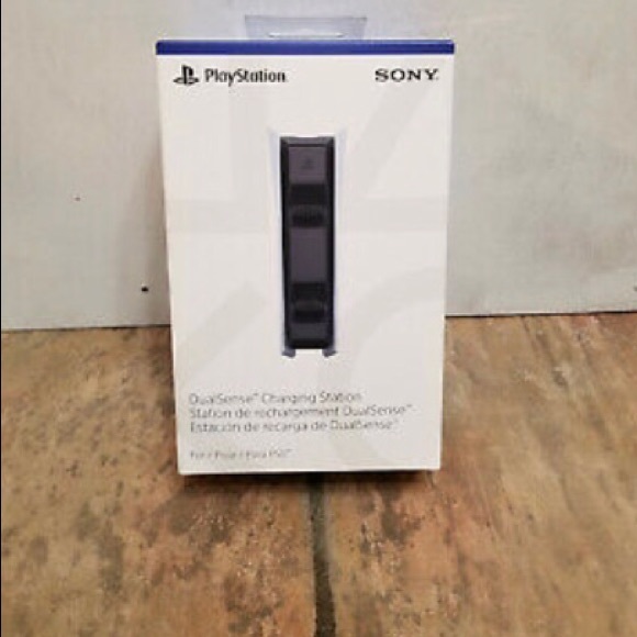 Ps5 bundle - Picture 2 of 7